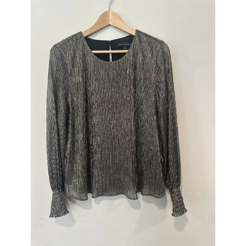 BANANA REPUBLIC womens gold sparkle smocked long sleeve blouse Petite Large 1134
